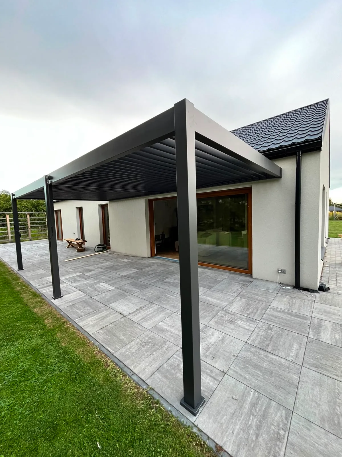 Wielkoformatowa Pergola Essenza 7×3 m — zdjęcie 3